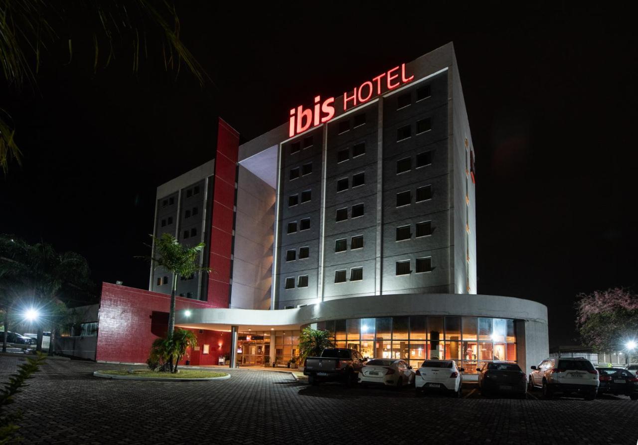Hotel Ibis Betim Esterno foto